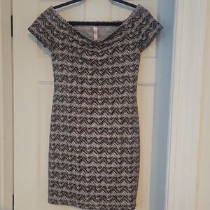 Xhilaration Black and White Zigzag Mini Dress